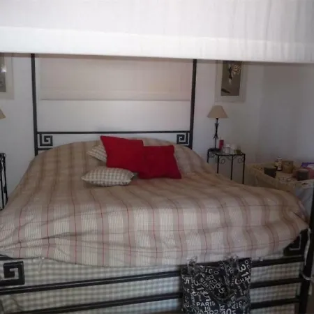 House - 10 Pers, 200 M2, 5/4 וילה